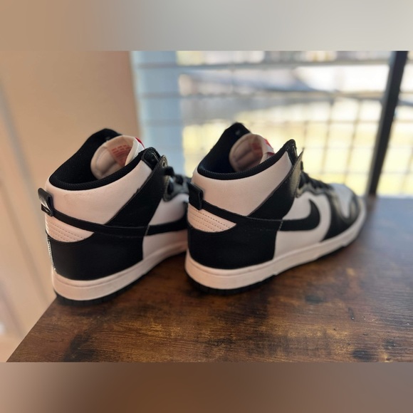 Nike Dunks High - Picture 2 of 2